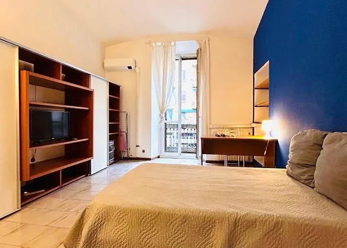 Milan Navigli Very Big Apartment With Balcony